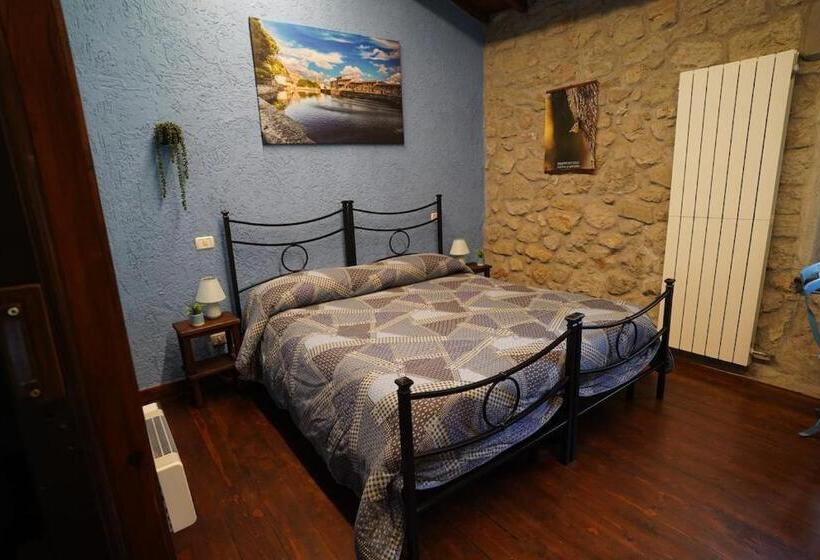 בית מלון כפרי Agriturismo Podere Asche