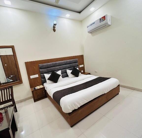 Отель Pc Mysore !! Top Rated & Most Awarded Property In Mysore !!