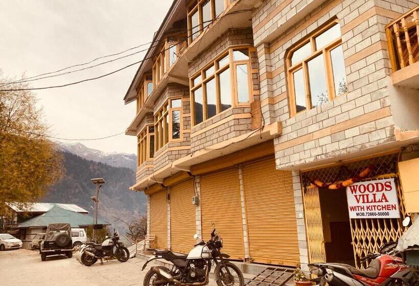 ホテル Barely Roll Inn