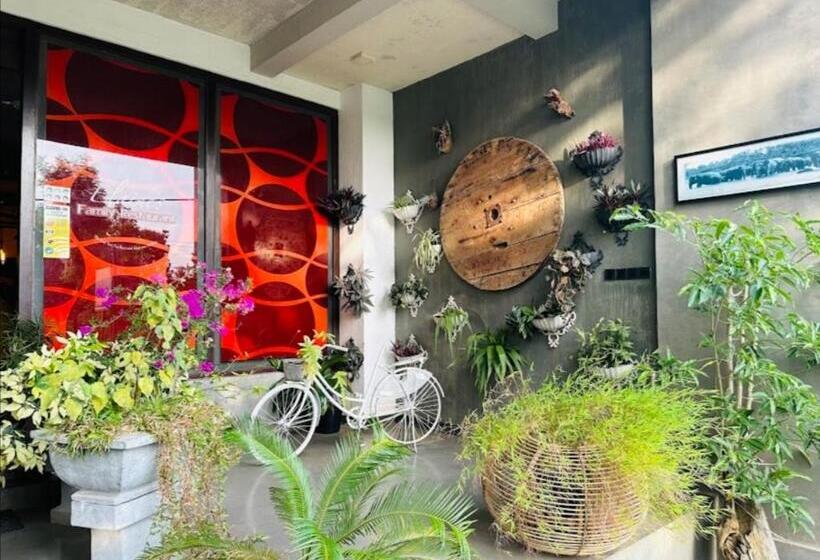 호텔 Elaine Forest View