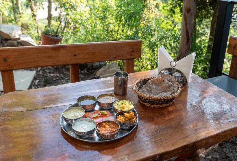 ホテル Ganghar Tnt