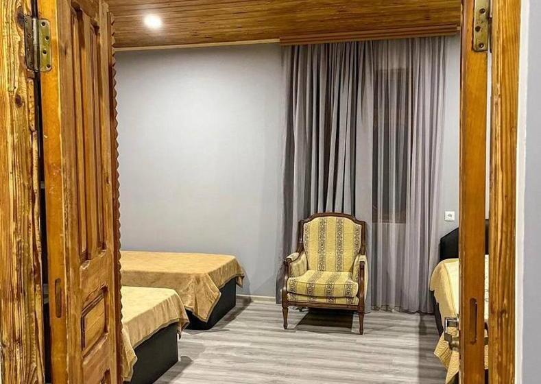 هتل Guesthouse Gota