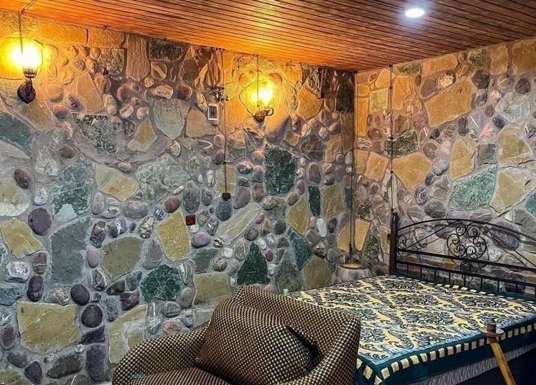 هتل Guesthouse Gota