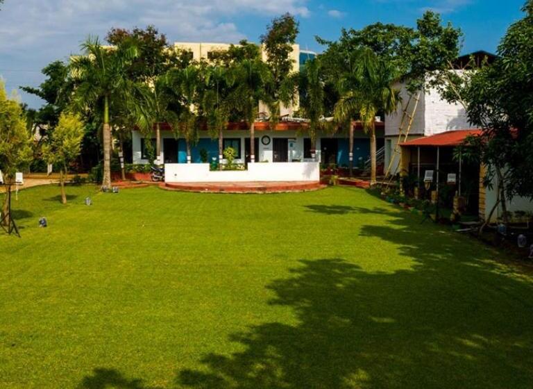 호텔 Happy Moments Bhubaneswar