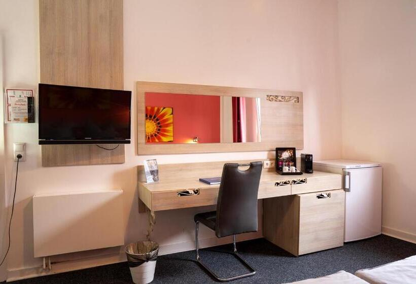 ホテル Honeybee Properties Mosel