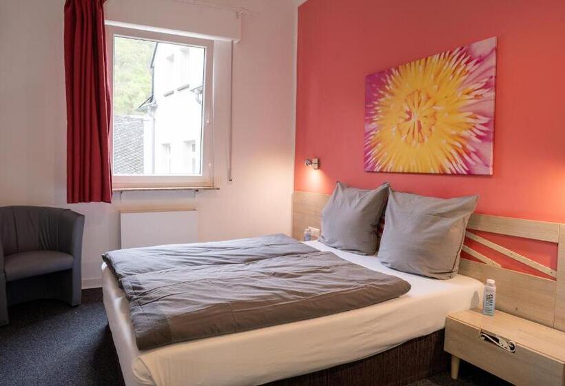 ホテル Honeybee Properties Mosel