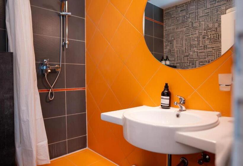 ホテル Honeybee Properties Mosel