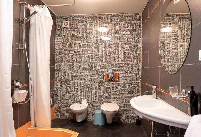 ホテル Honeybee Properties Mosel