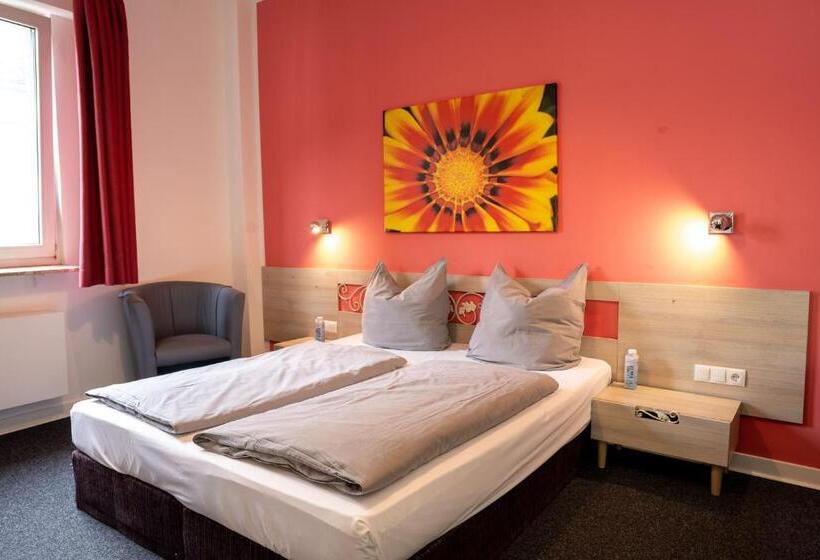 ホテル Honeybee Properties Mosel