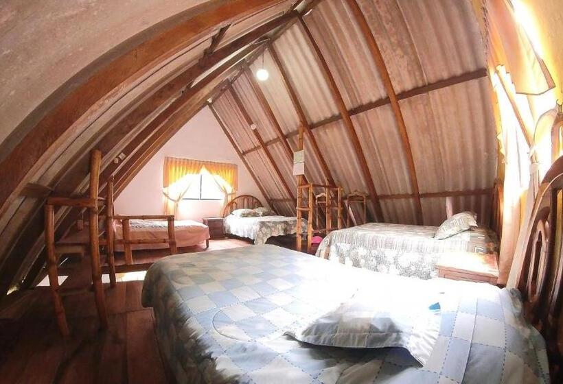 هتل Hosteria Rio Verde