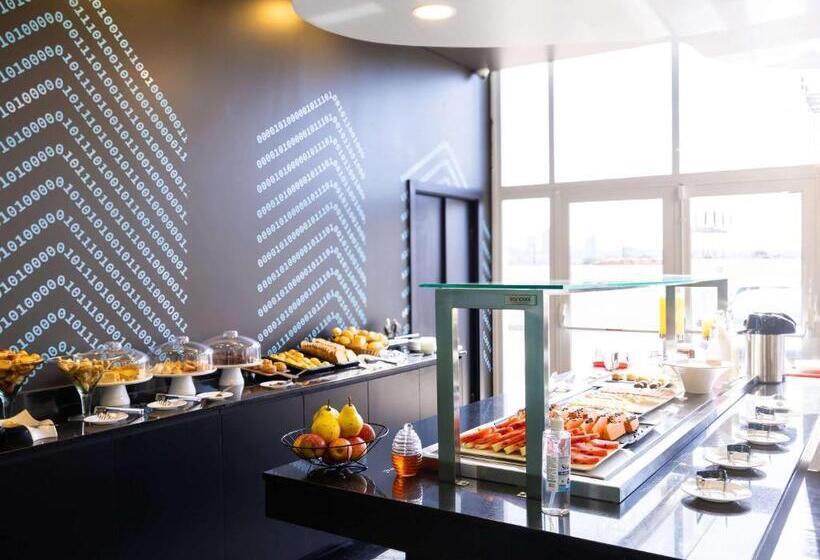 Отель Ibis Styles Barretos