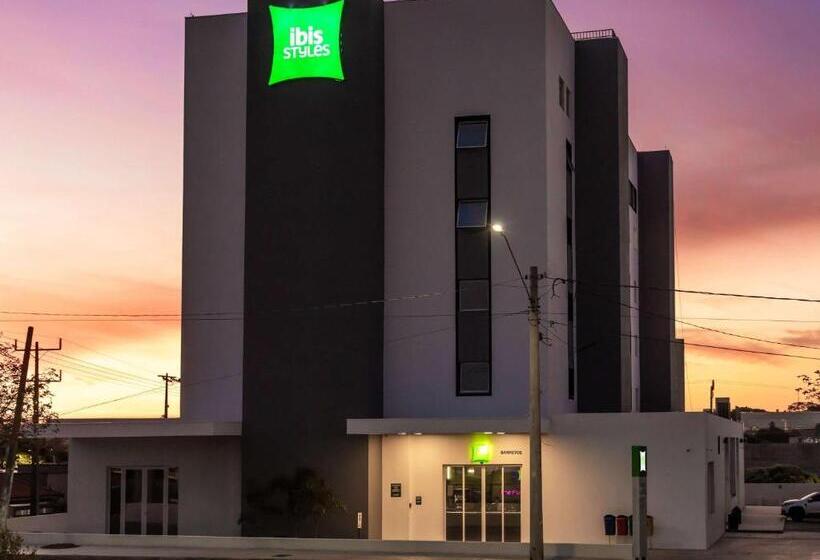Отель Ibis Styles Barretos