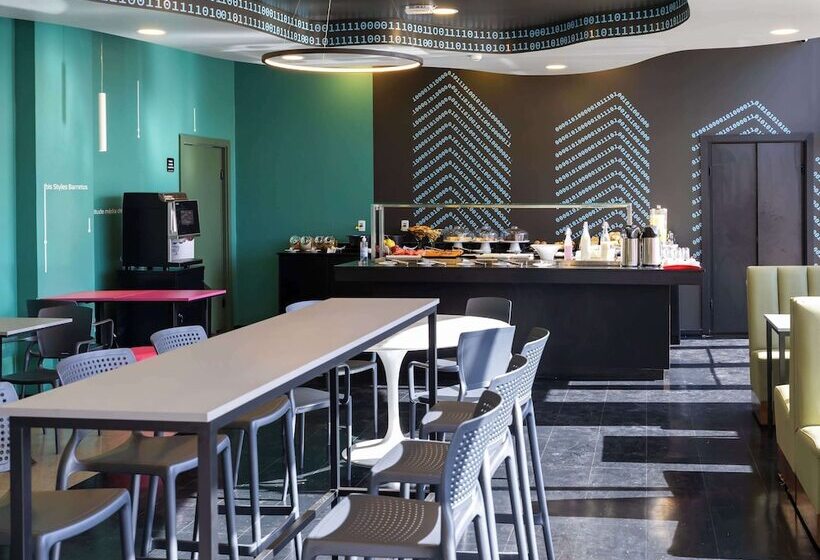 Отель Ibis Styles Barretos