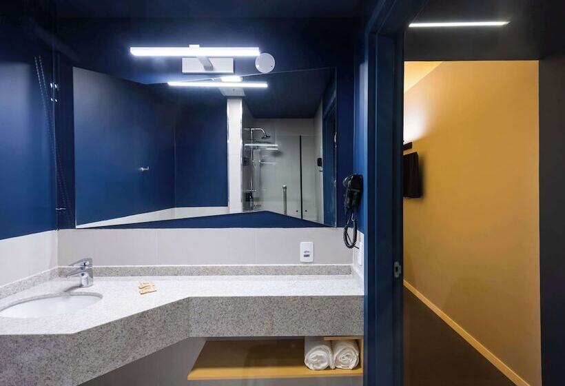 Отель Ibis Styles Barretos