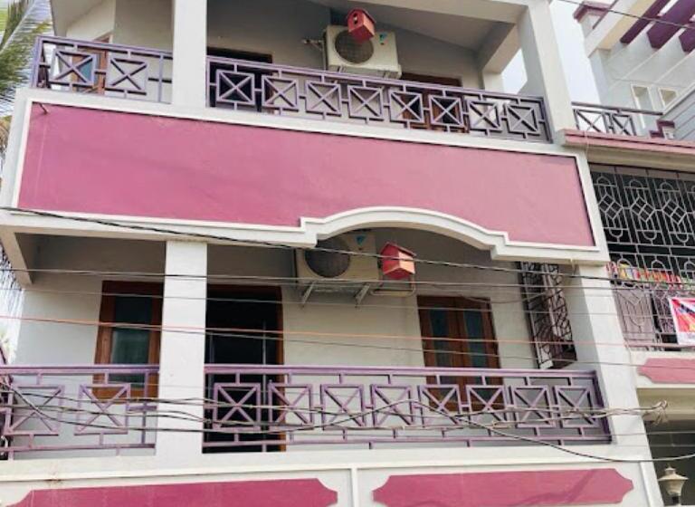 ホテル Janapath Inn Bhubaneswar