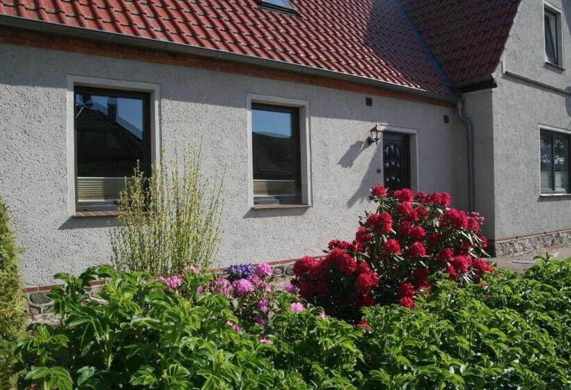 فندق Landhaus Gersdorf Nahe Ostseebad Kühlungsborn
