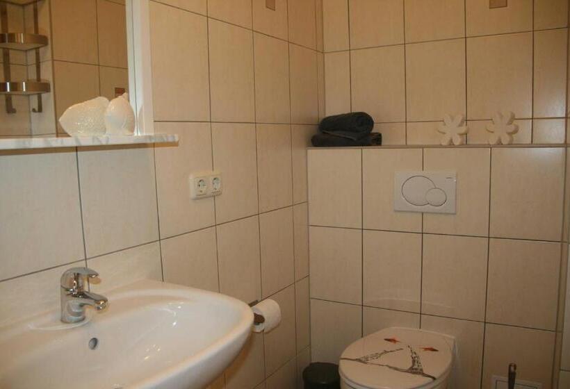 호텔 Landhaus Gersdorf Nahe Ostseebad Kühlungsborn