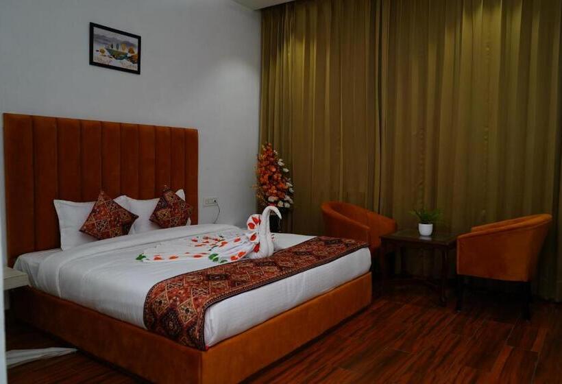 בית מלון כפרי Mayflower