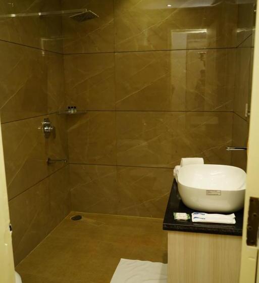 Отель Mayflower