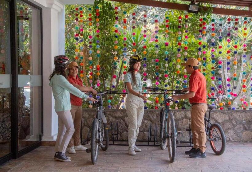 هتل Oro Andino Lodge