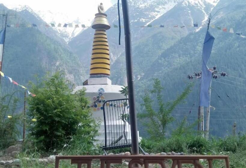 فندق The Seven Gemstones Sangla