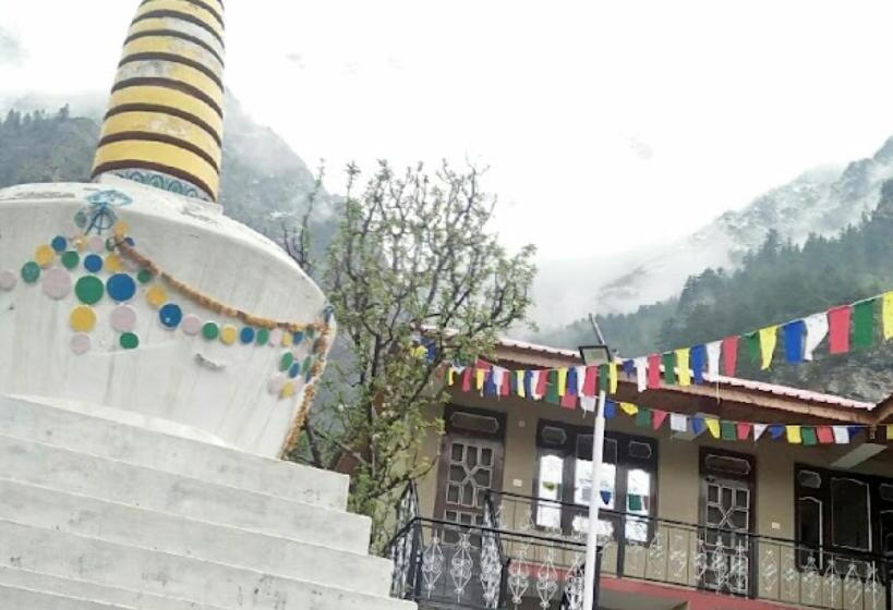 فندق The Seven Gemstones Sangla