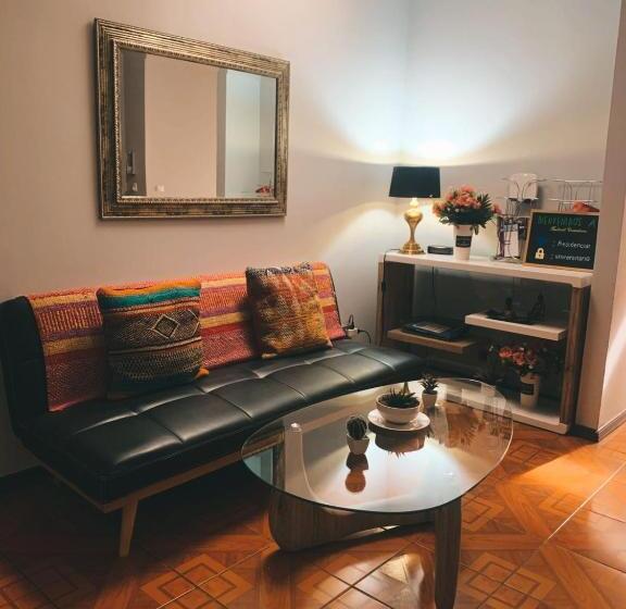 בית מלון כפרי Universitario