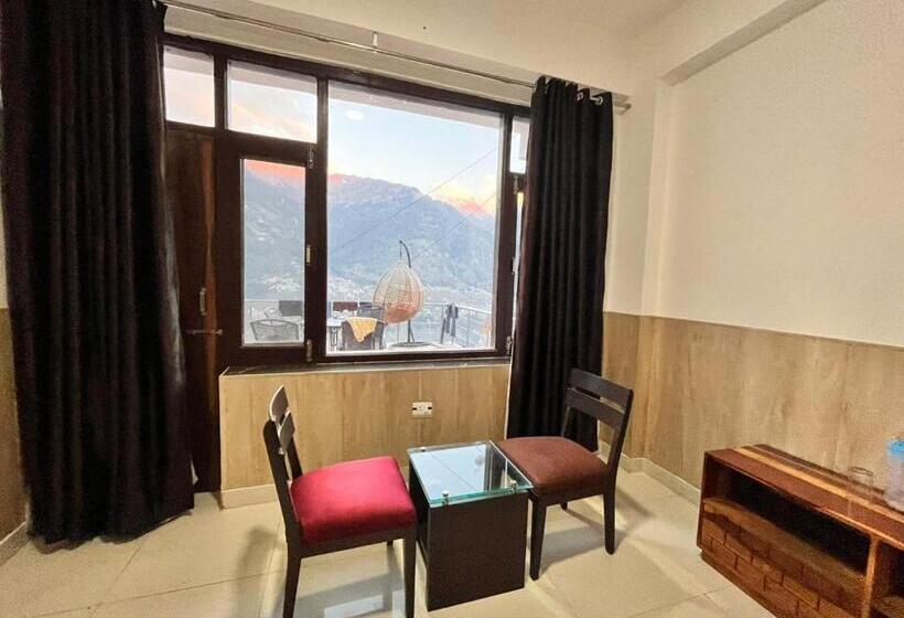 ホテル The Sapphire Resort 1,2,3 Bedroom Villas Available In Omaxe Vrindavan A Four Star Luxury Resort