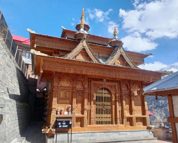 Отель Winter Peak Guesthouse Saryo