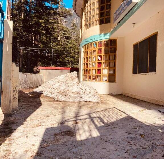 فندق Wrangwood Lodge