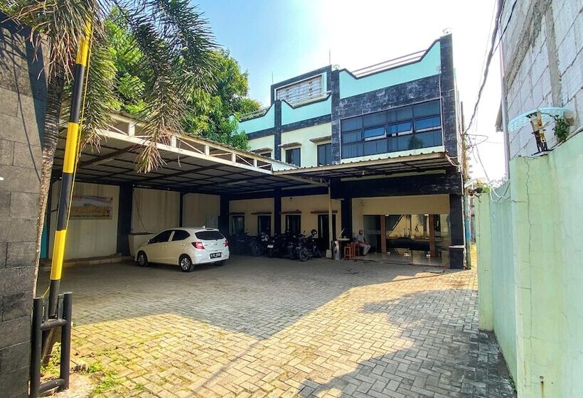 Nusa Indah Syariah Hotel Bandara By Abdihome