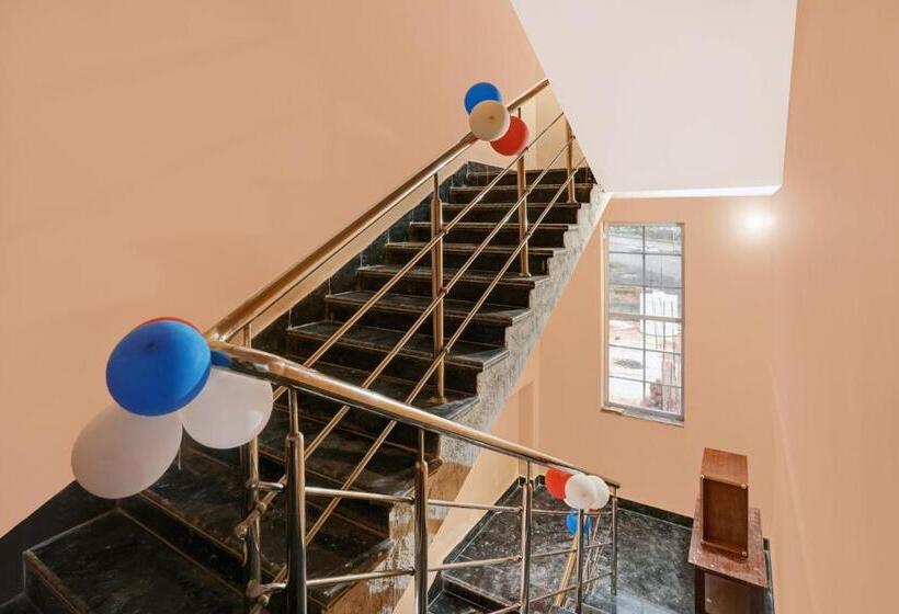 Oyo Hotel Mayur Residency