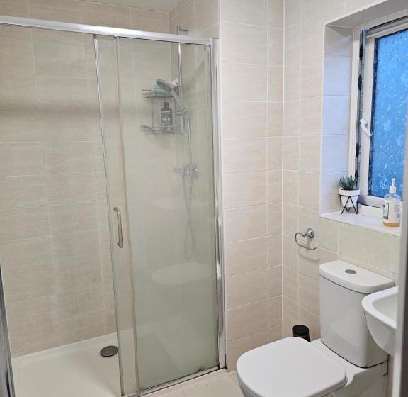 펜션 66 Central Road