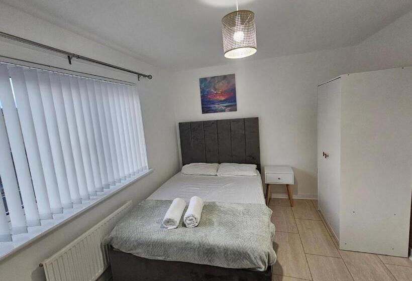 펜션 66 Central Road