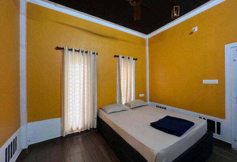 ペンション Brothers Guest House