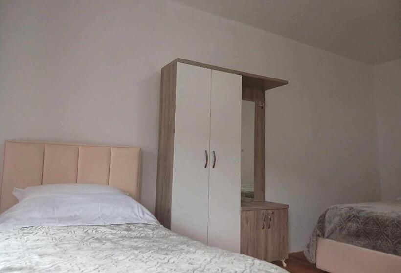 Пансион Bujtina Dalmacia