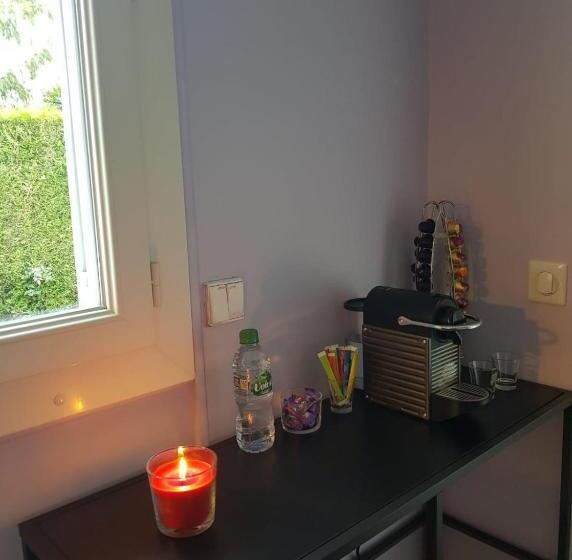 ペンション Chambre Proche Astérix, Parc Expo Villepinte, Cdg, Bourget