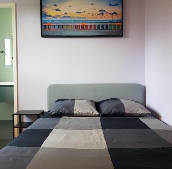 ペンション Chambre Proche Astérix, Parc Expo Villepinte, Cdg, Bourget