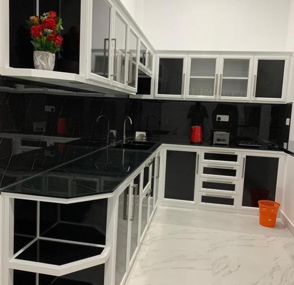 膳宿费 Chern Matara Guest House