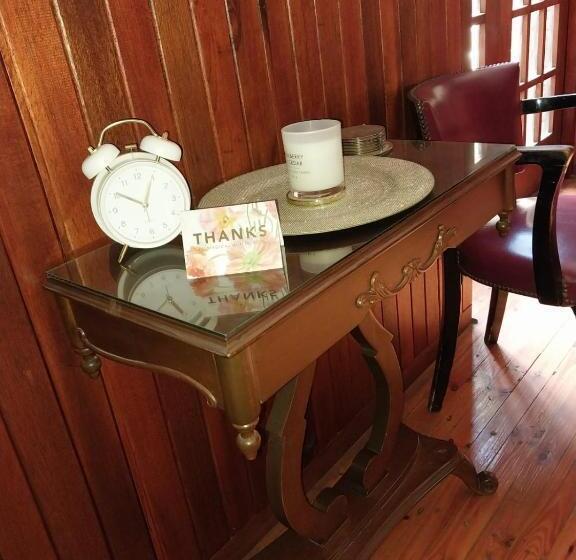 膳宿费 De La Grace