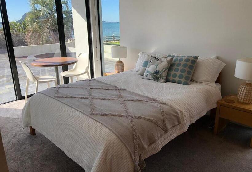 膳宿费 Guest Suite With Sea Views And Thermally Heated Hot Tub