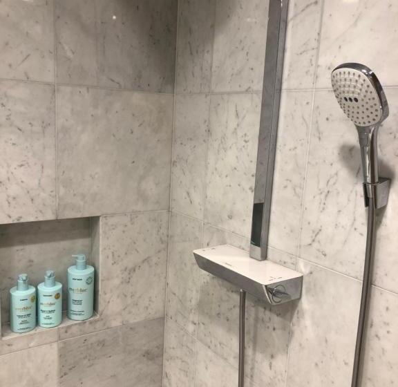 膳宿费 Guest Suite With Sea Views And Thermally Heated Hot Tub