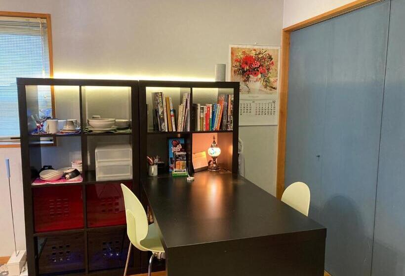 Pensjonat 香川のゲストハウスfdroom