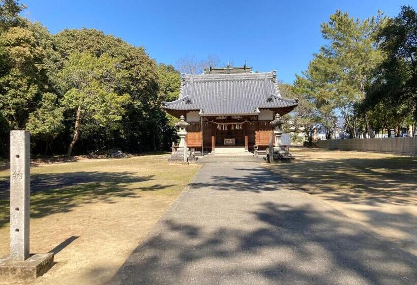 Pensjonat 香川のゲストハウスfdroom