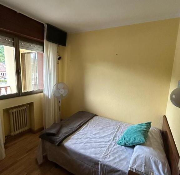 بنسيون Hostal En El Sella