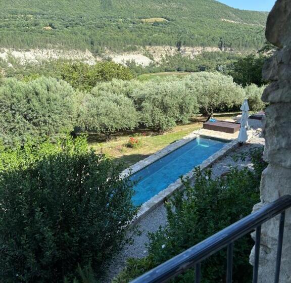 膳宿费 L Ostau De La Treille