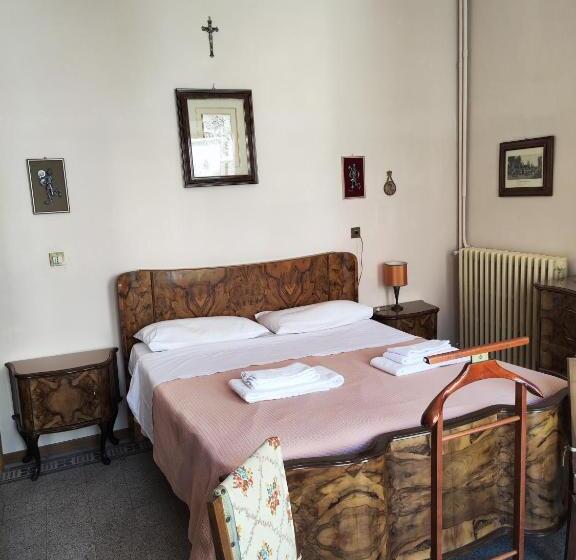 بنسيون La Sartoria   Abitare La Storia