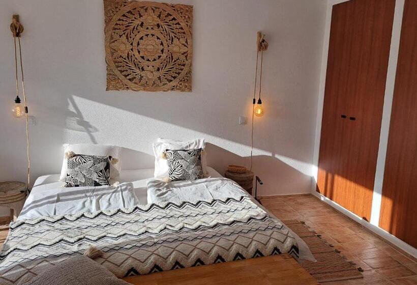 פנסיון Deluxe Room Santa Barbara De Nexe