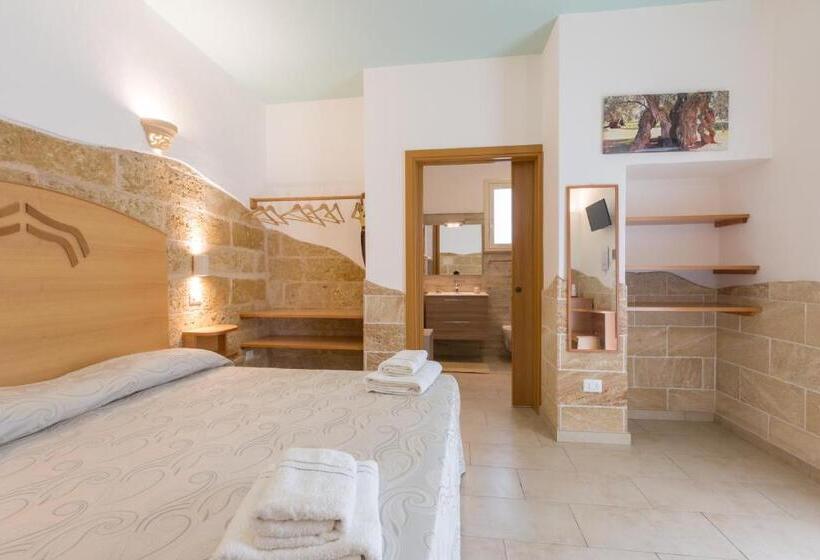 بنسيون Tenuta Solentino