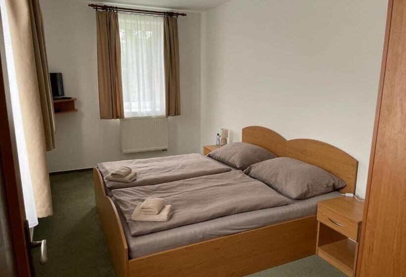 Пансион Ubytování Jívka 86